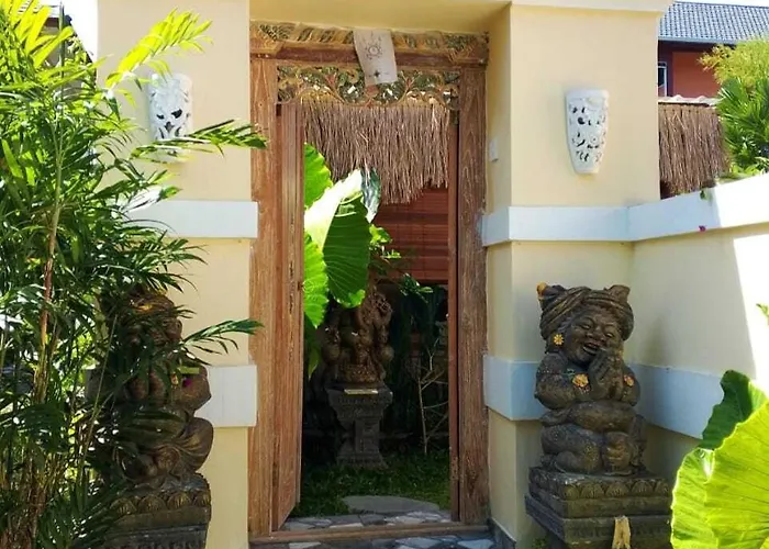 Bed & Breakfast Puri Ume Dewi Private With 3