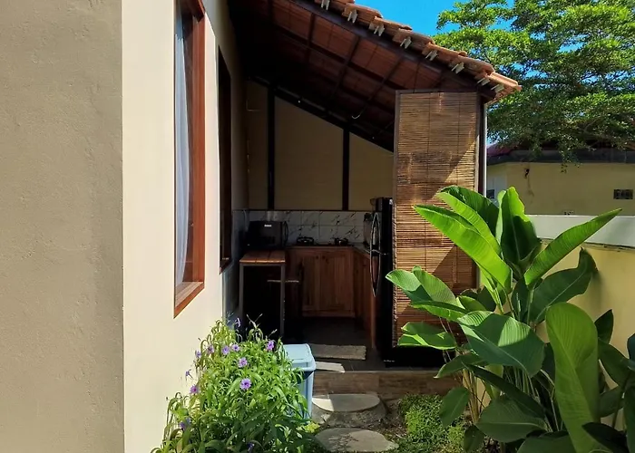 Puri Ume Dewi Private With 3 Bed & Breakfast *
